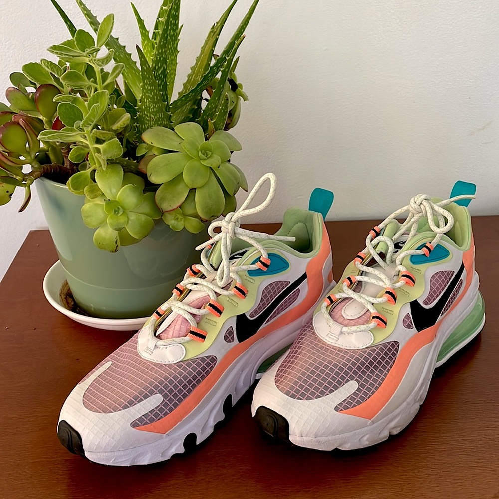 Nike Air Max 270 React